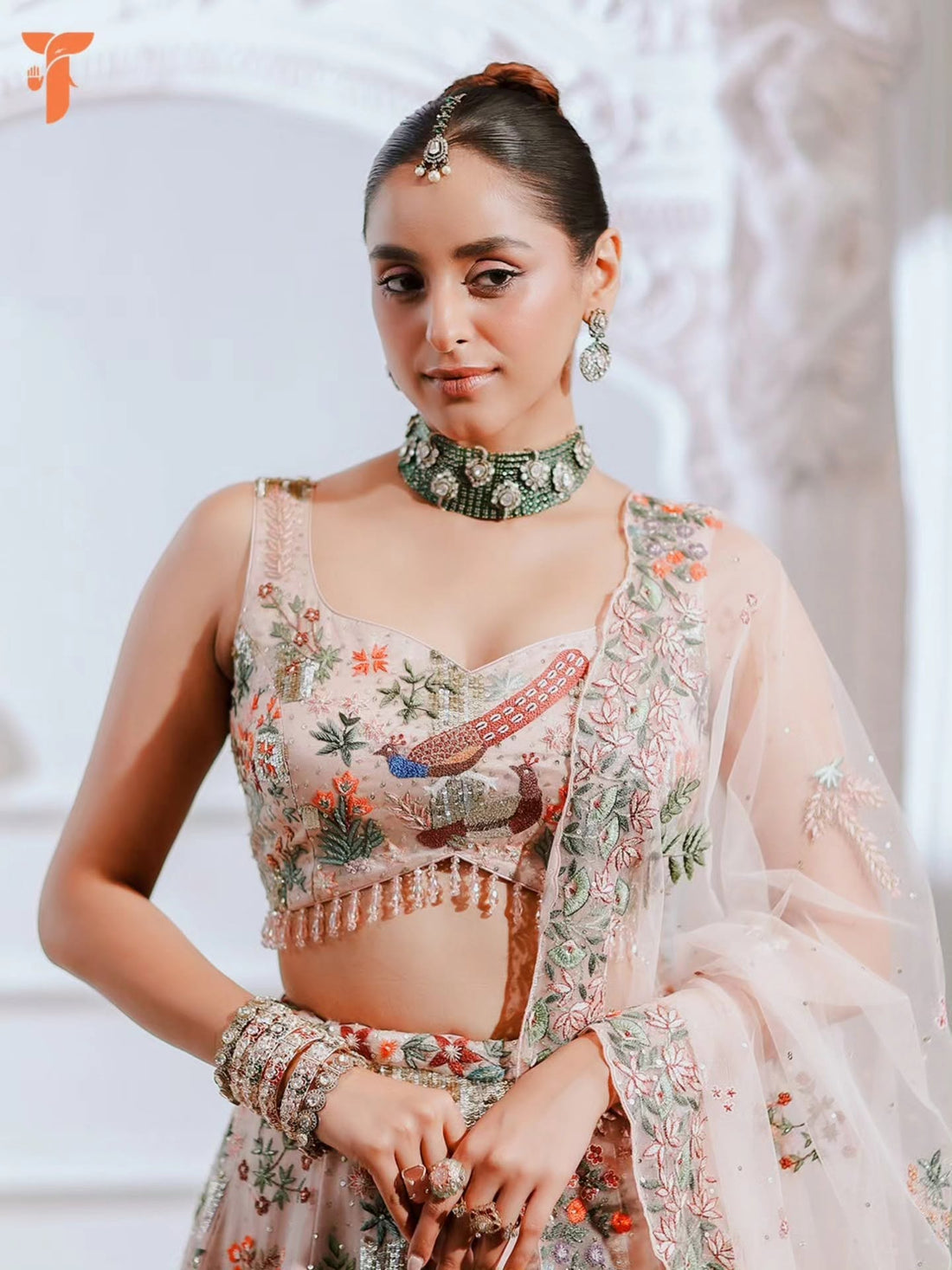 Pratapsons Jaipur: Your Destination for Luxury Ethnic Fashion